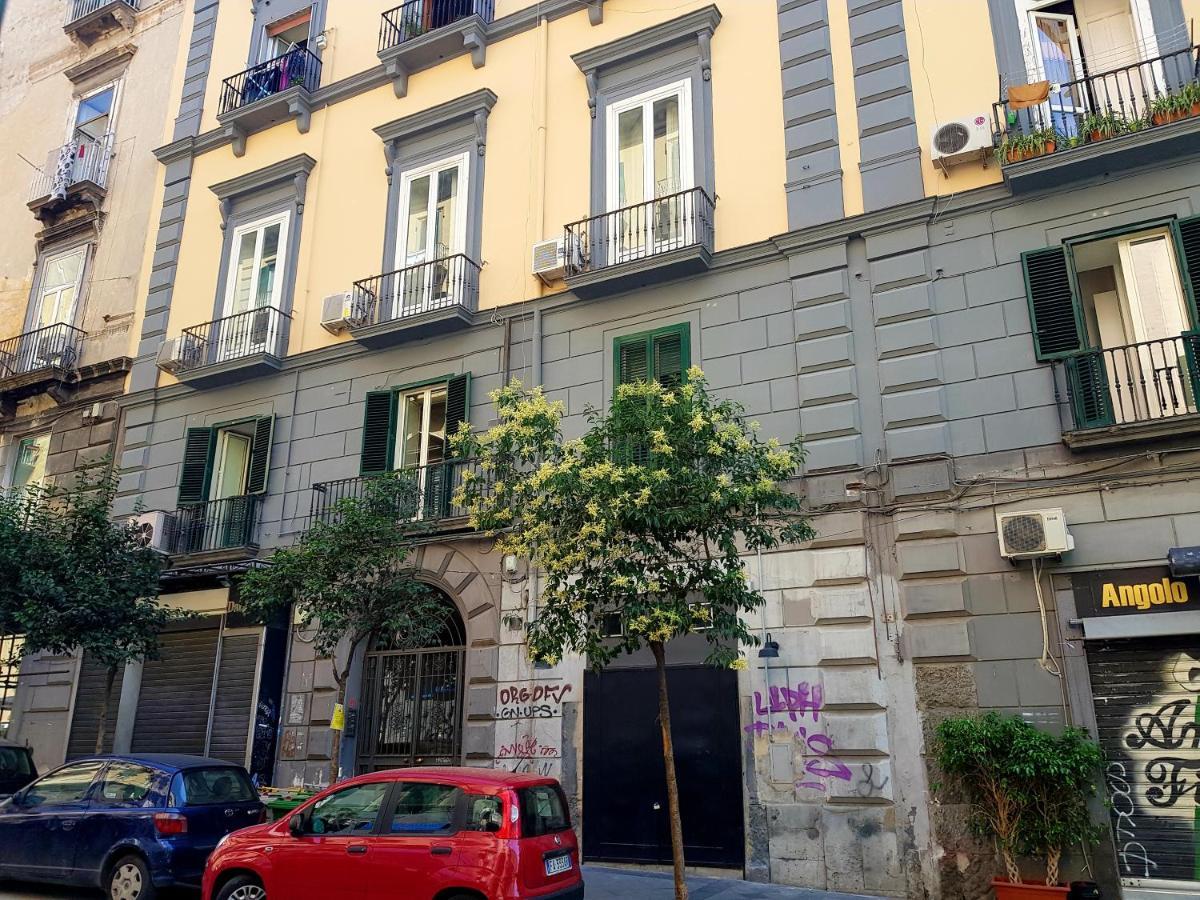 Duomo Loft Apartment Neapel