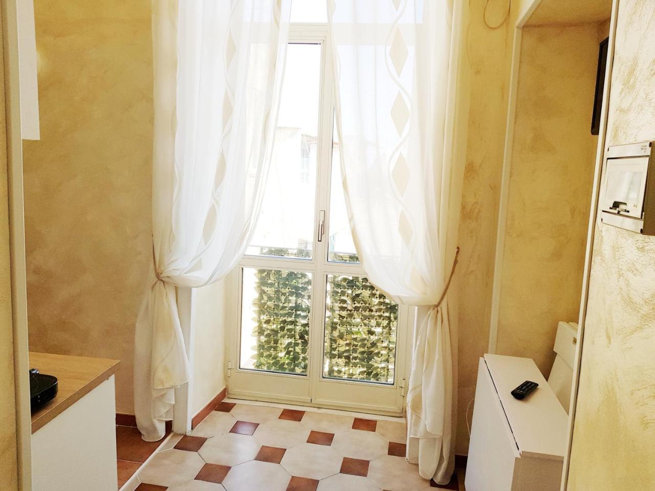 Apartment Duomo Loft Neapel